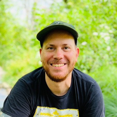 Chris Folts, Marketing | Web